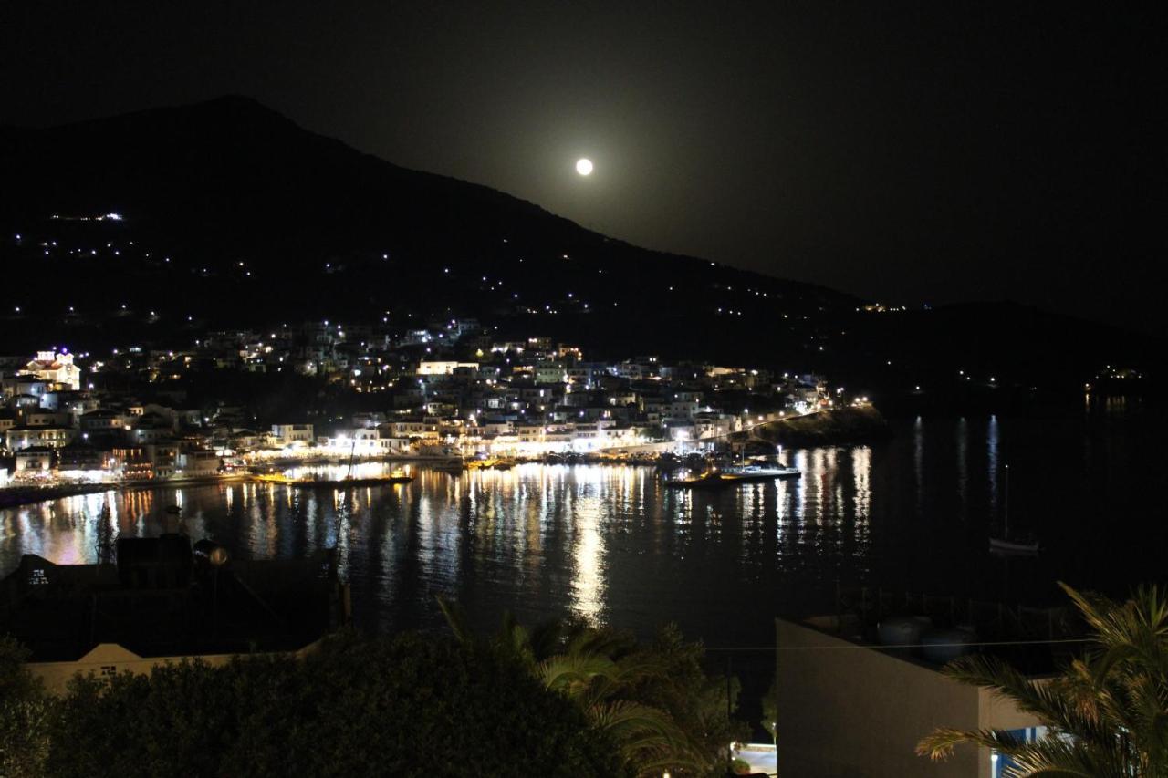 Blue Dolphin Hotel Batsi  Bagian luar foto